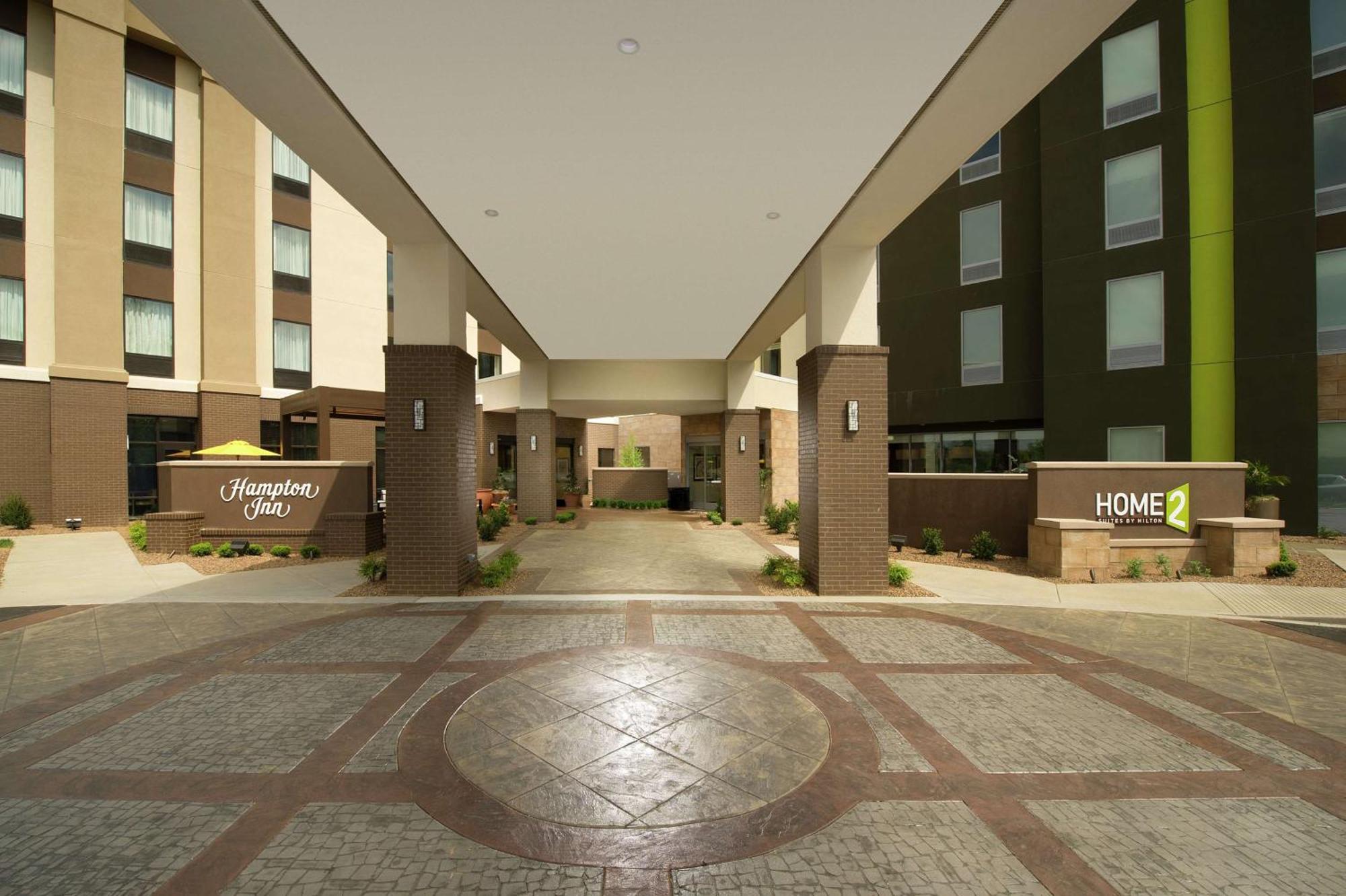 Home2 Suites by Hilton Louisville East Hurstbourne Extérieur photo